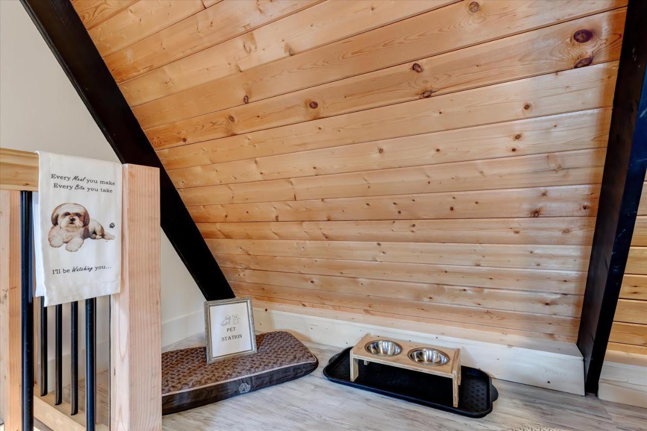 סביירוויל The Pet Friendly Cub Cabin מראה חיצוני תמונה